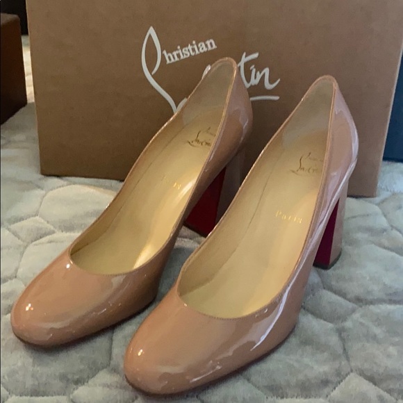lady gena round toe pump